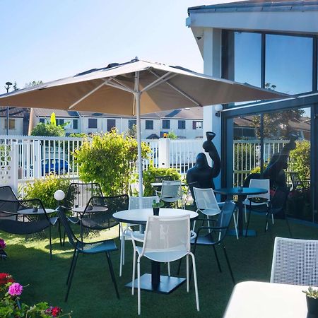 ไอบิส เซอร์กี-ปงตวส เลอ ปอร์ Hotel Cergy-Pontoise ภายนอก รูปภาพ