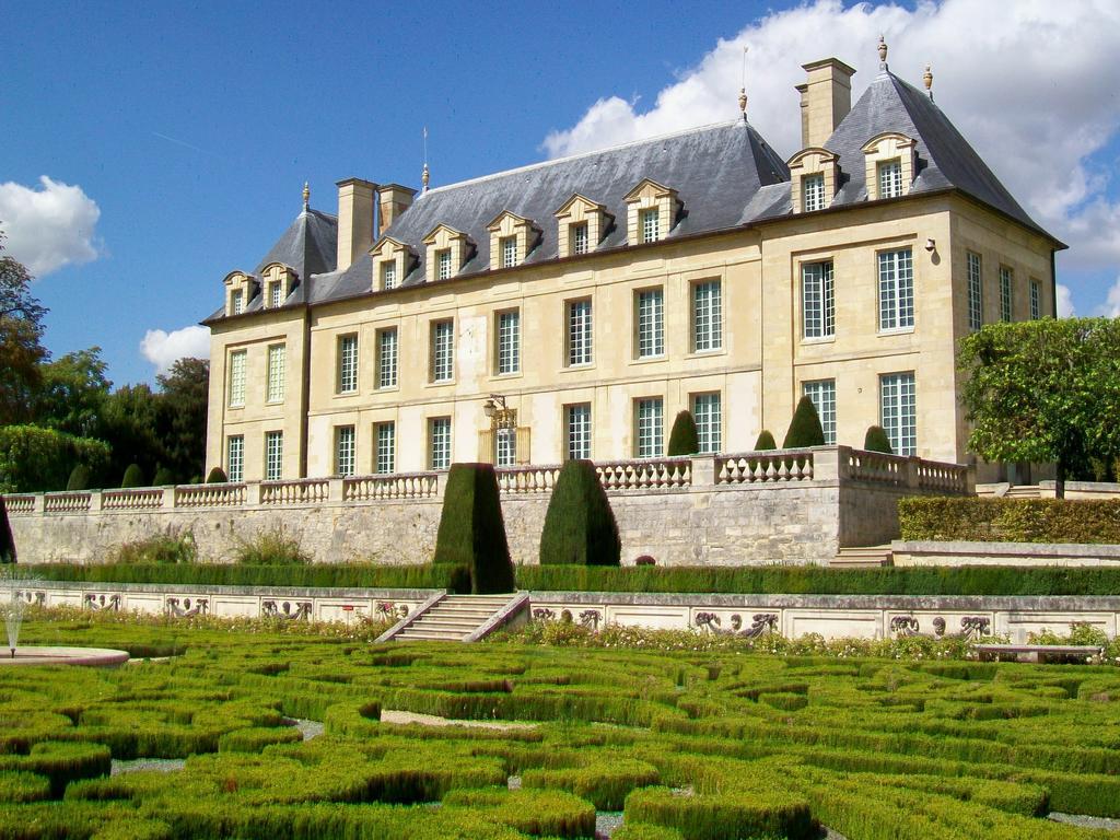 ไอบิส เซอร์กี-ปงตวส เลอ ปอร์ Hotel Cergy-Pontoise ภายนอก รูปภาพ