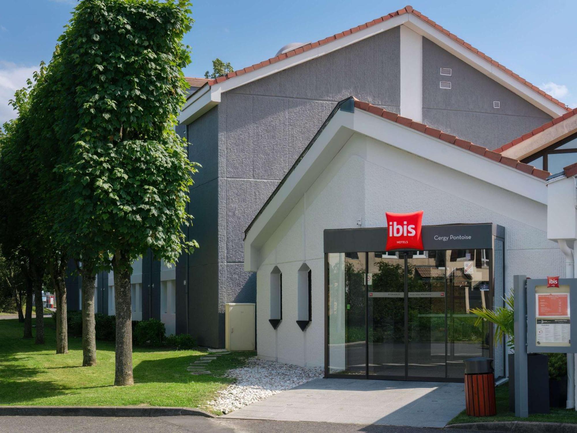 ไอบิส เซอร์กี-ปงตวส เลอ ปอร์ Hotel Cergy-Pontoise ภายนอก รูปภาพ
