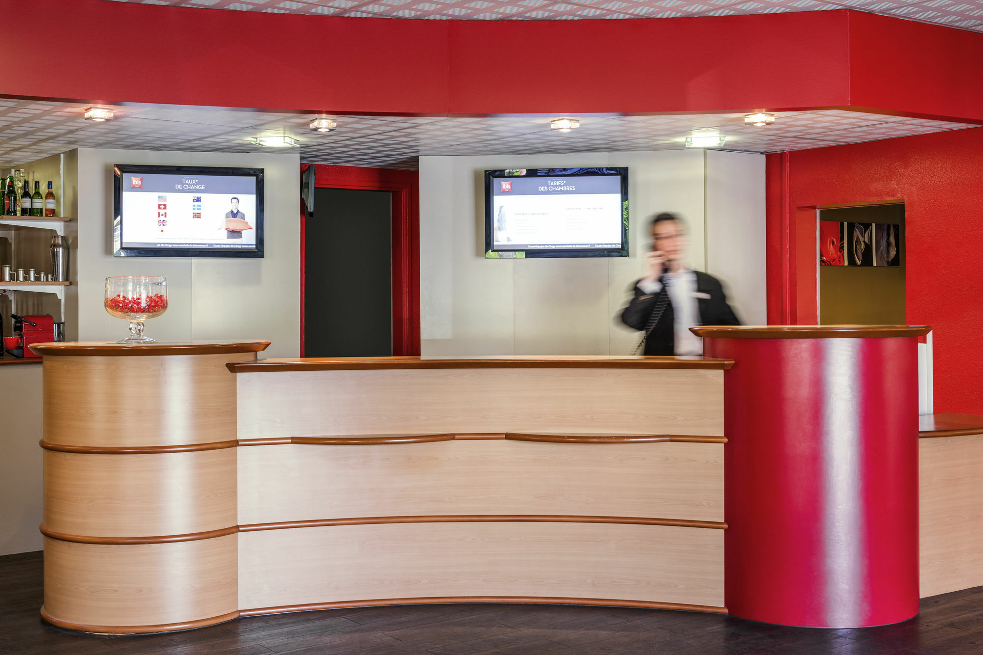 ไอบิส เซอร์กี-ปงตวส เลอ ปอร์ Hotel Cergy-Pontoise ภายนอก รูปภาพ